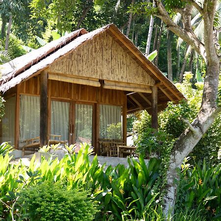 D'Lagoon Dive Resort Bitung Bagian luar foto