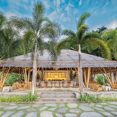 D'Lagoon Dive Resort Bitung Bagian luar foto