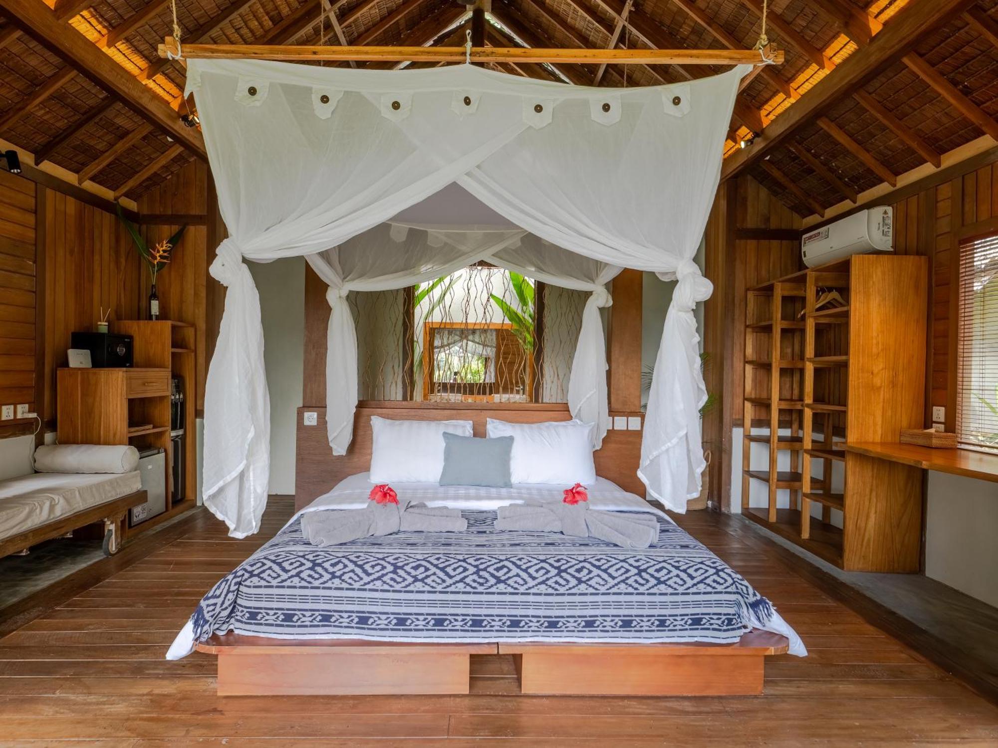 D'Lagoon Dive Resort Bitung Bagian luar foto